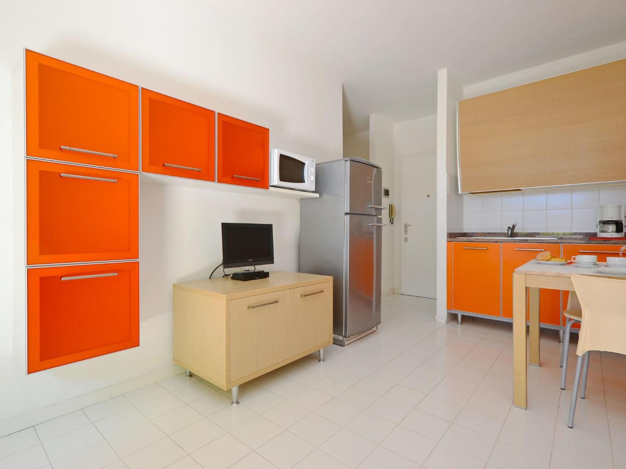 Apartment Parco Hemingway-1 By Interhome Линяно Сабиадоро Екстериор снимка